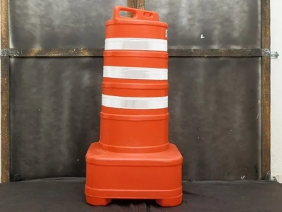Cone barril sinalização