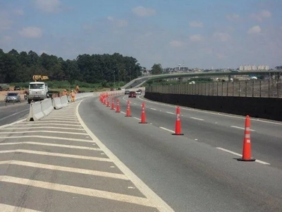 Cone para sinalização de trânsito