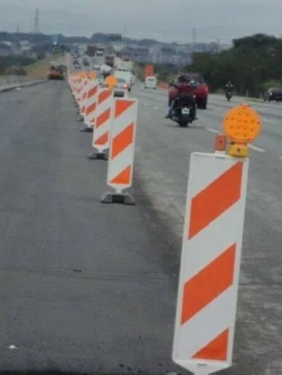Sinalização temporária obras